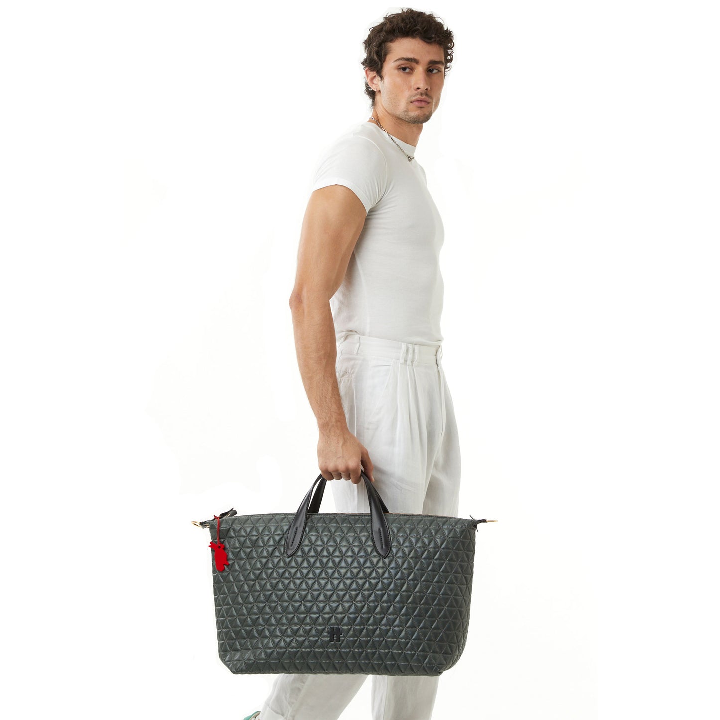 Bolsa Matelassê Weekender Chumbo