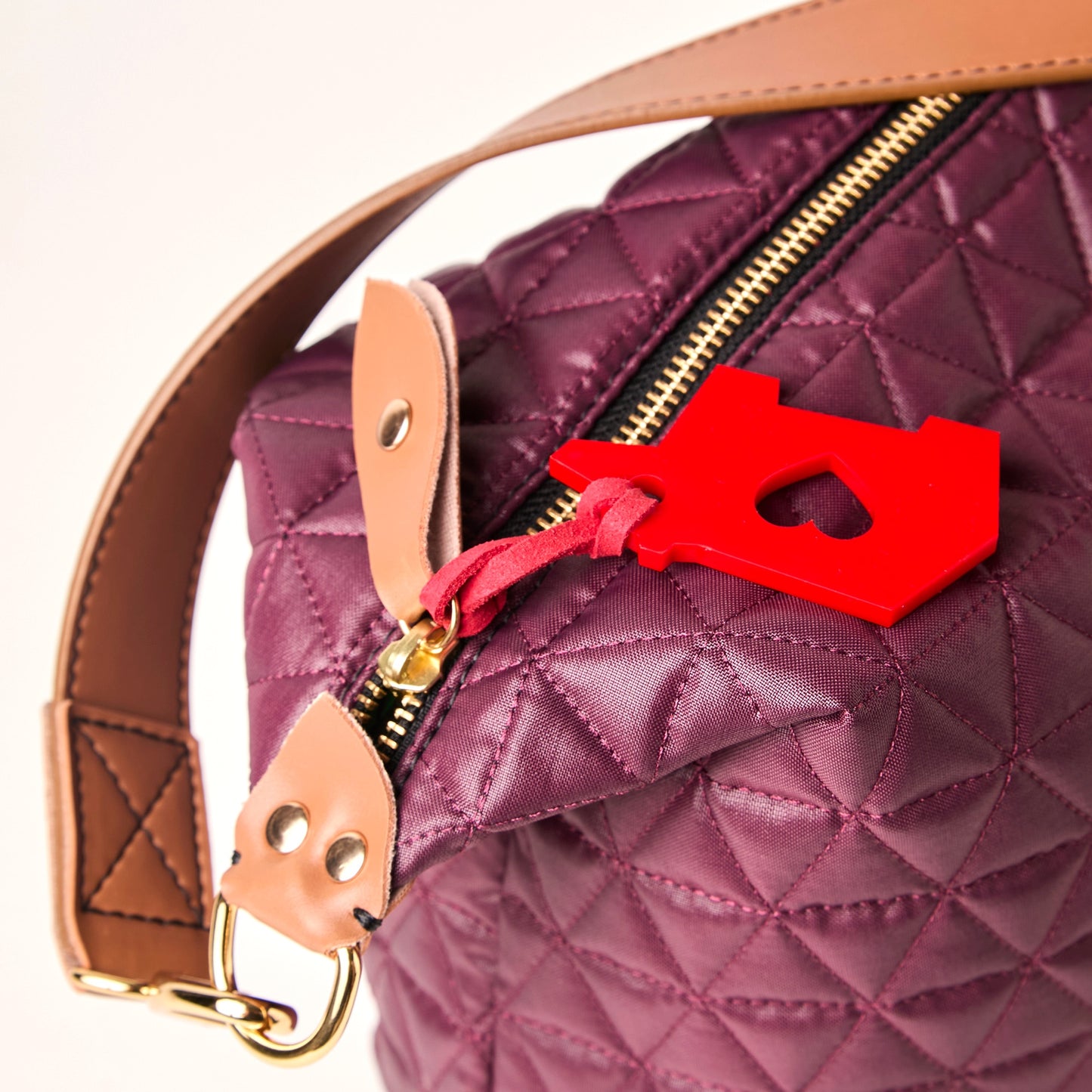 Bolsa Matelassê Media Bordo