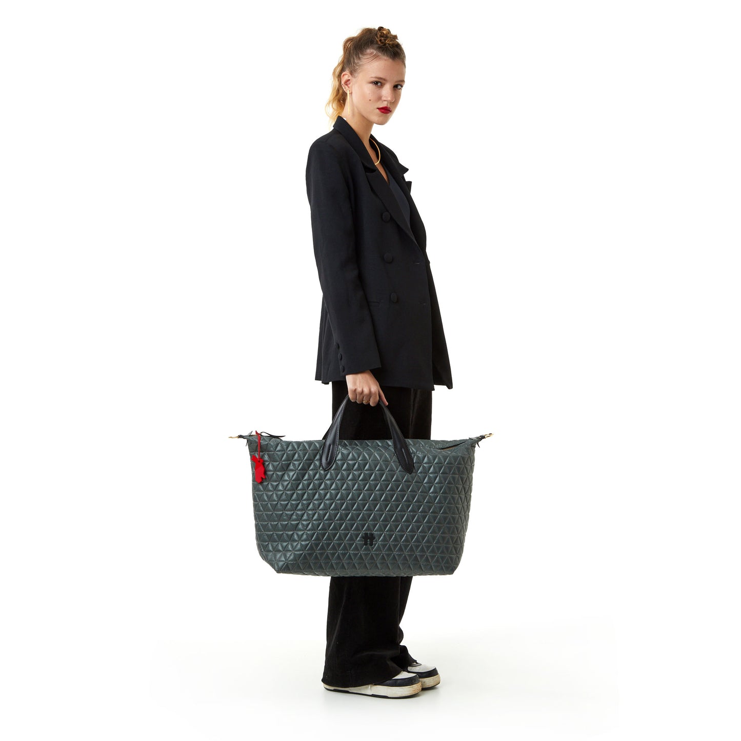 Bolsa Matelassê Weekender Chumbo