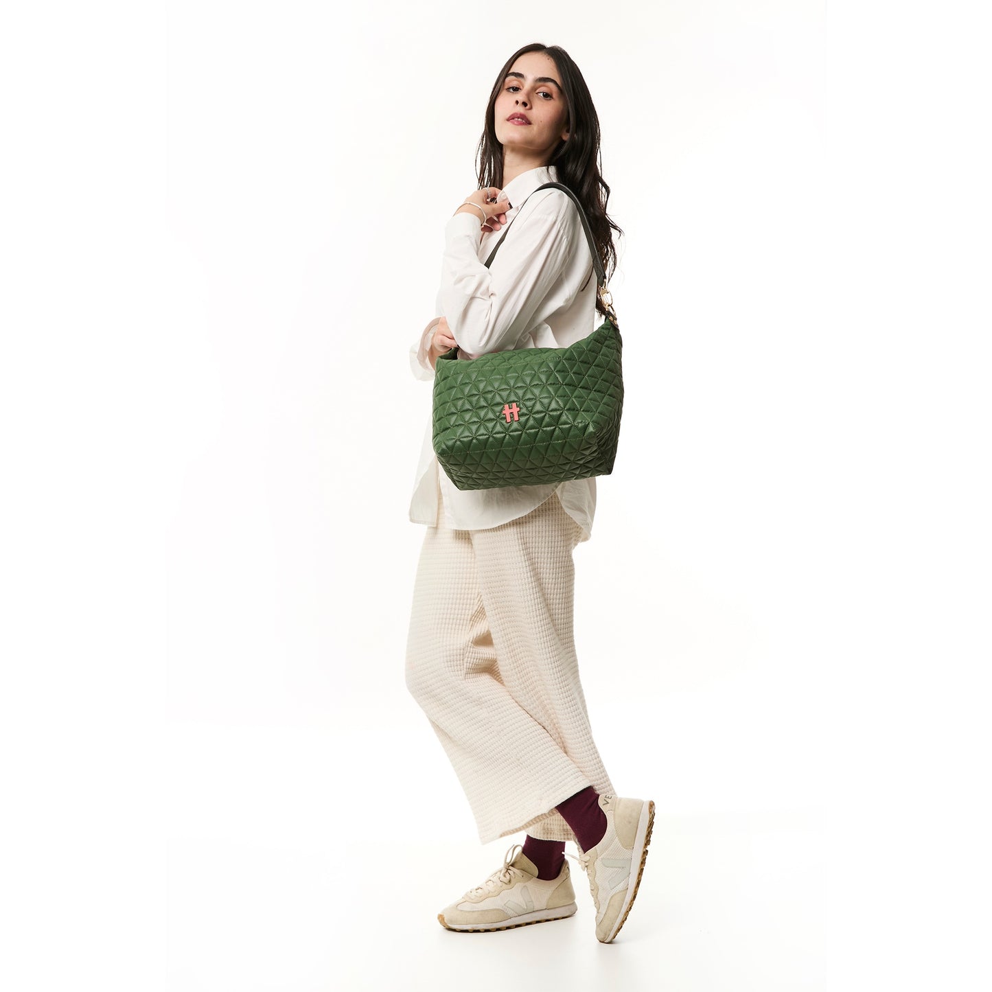Bolsa Matelassê Media Oliva