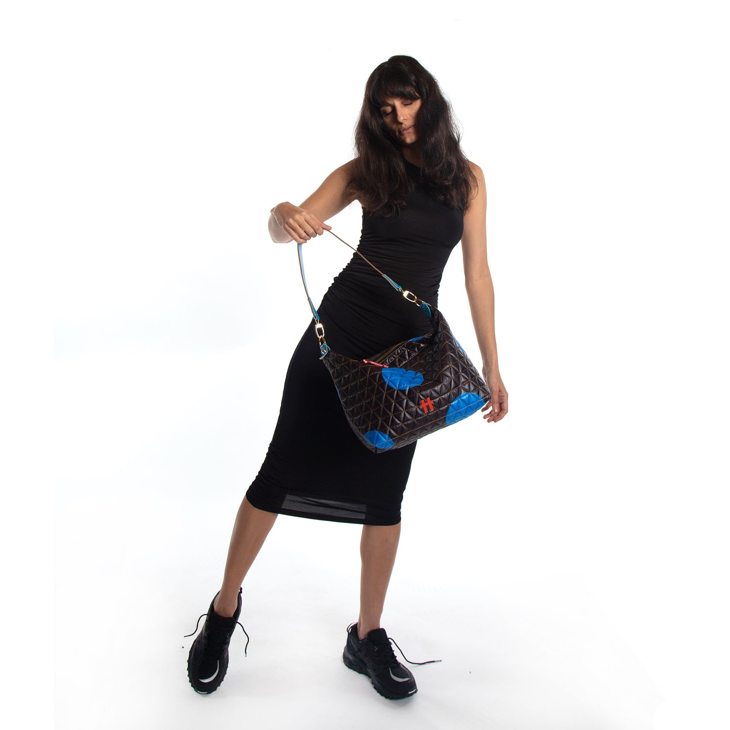 Bolsa Media Matelasse Black And Blue Ba Azul