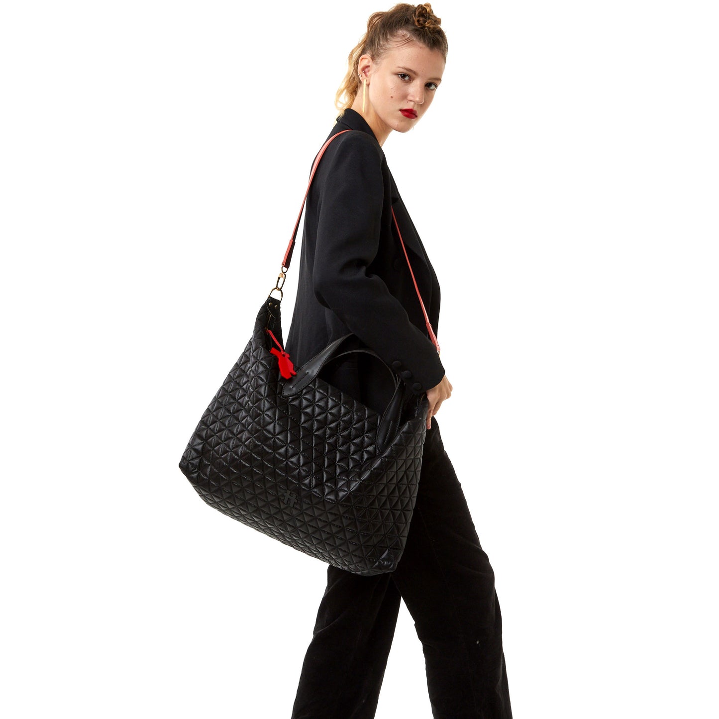 Bolsa Matelassê Weekender Preto