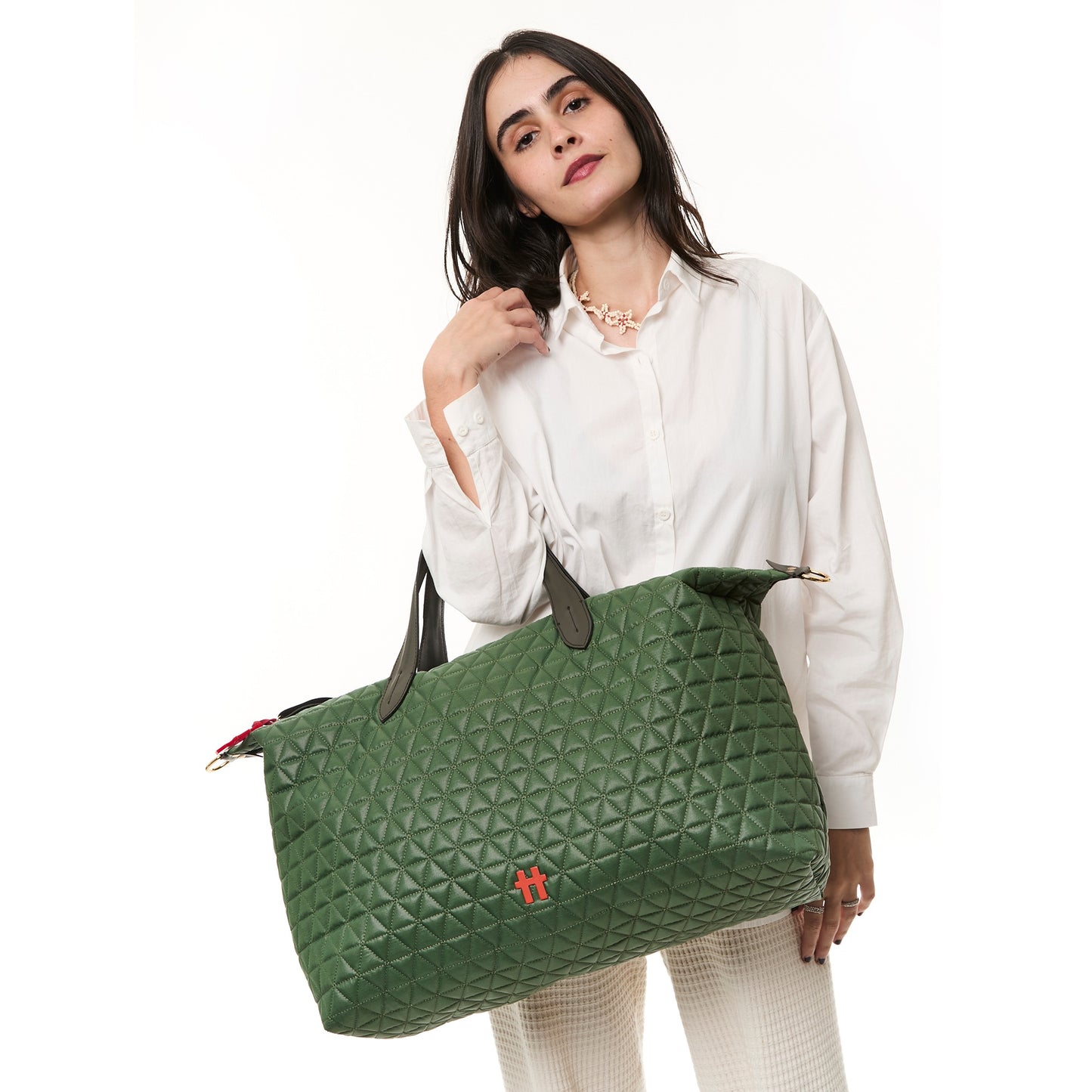 Bolsa Matelassê Weekender Oliva