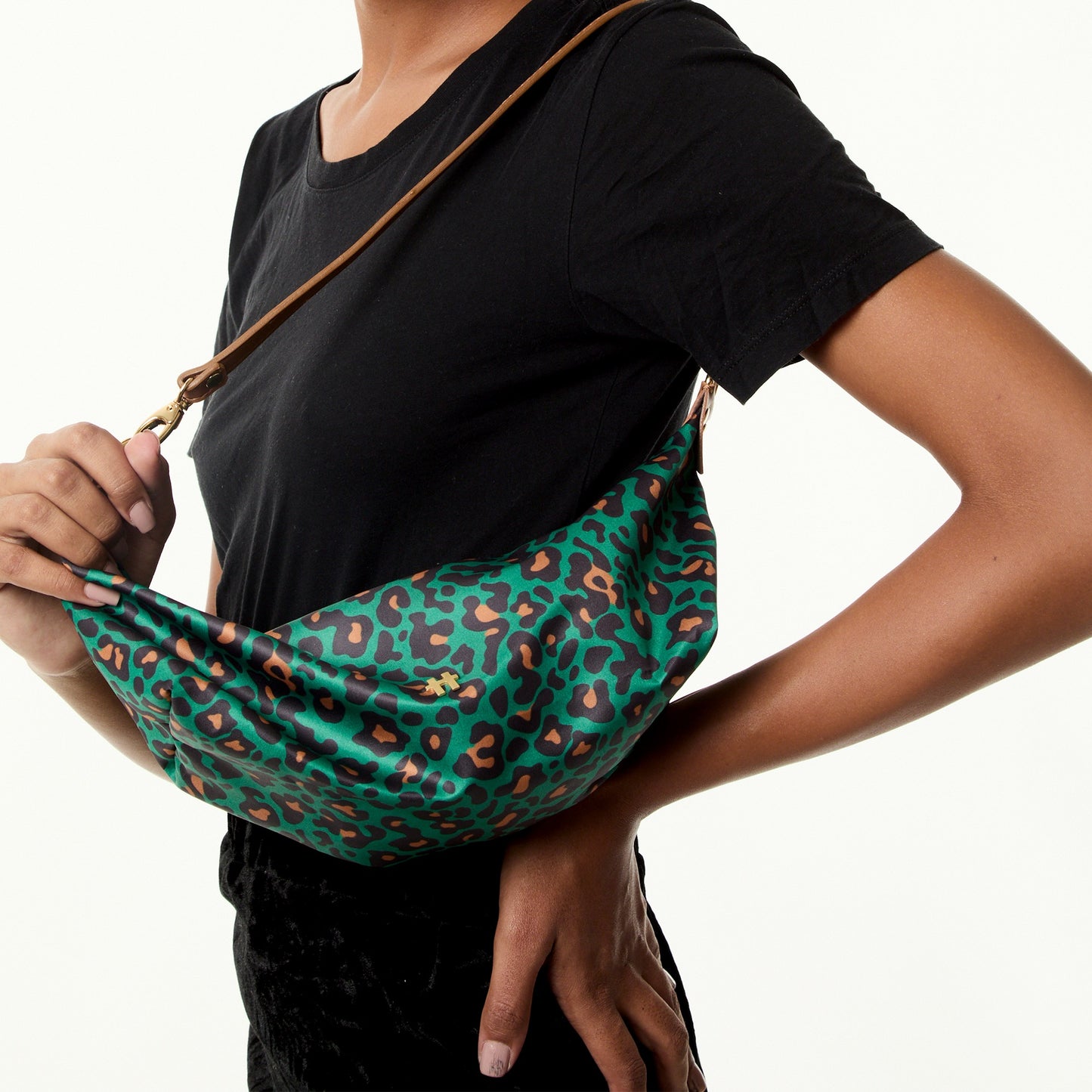 Bolsa Meia Lua Wild Verde