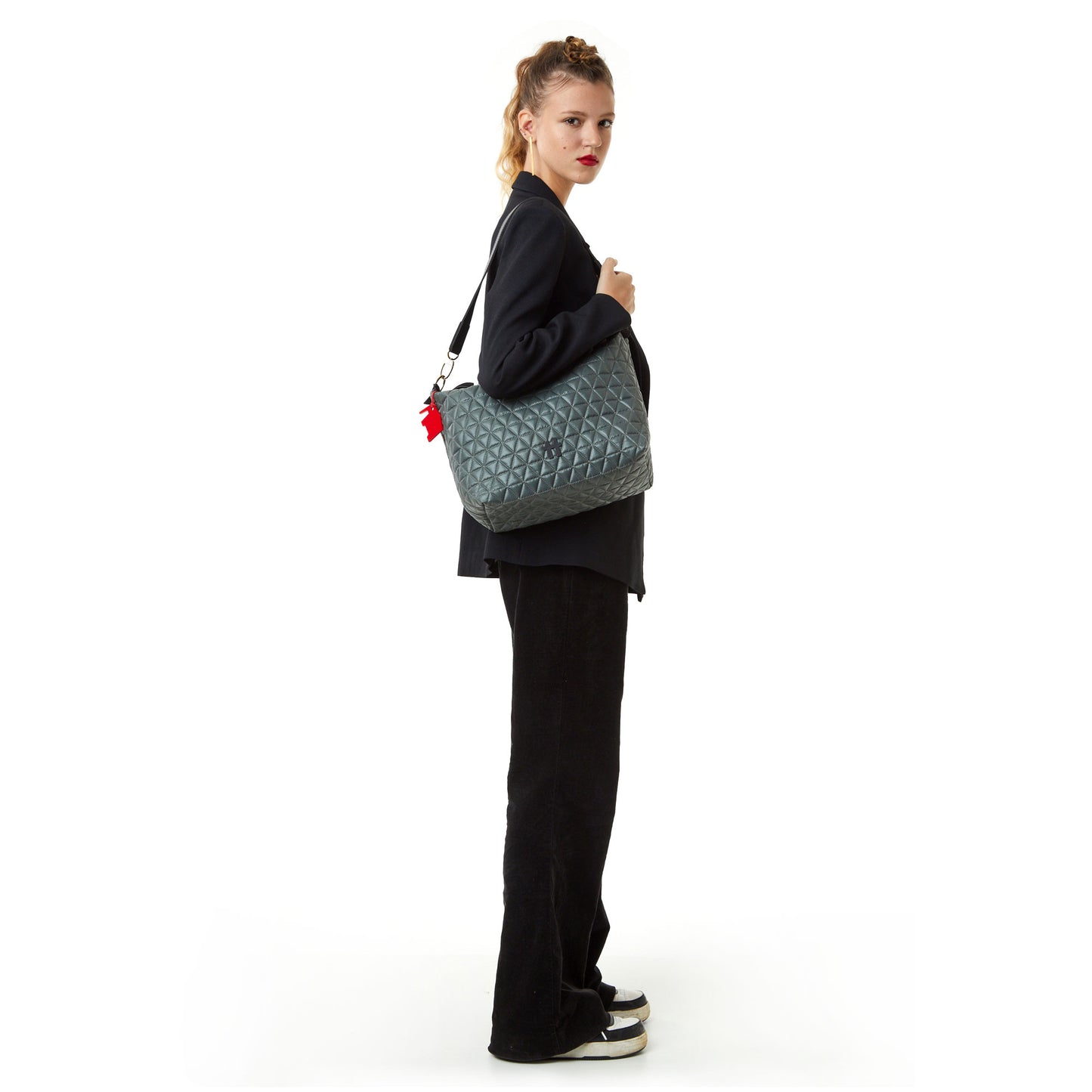 Bolsa Matelassê Media Chumbo